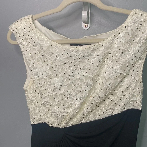 Connected Apparel Wrap Dress Black and White size 6 - Picture 4 of 9